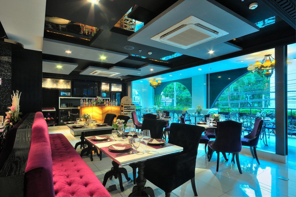 Hotel Aspira Skyy Sukhumvit 1 Bangkok Esterno foto